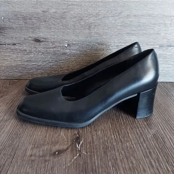 Vintage Aerosoles Black Leather Block Heel Pumps Size 10B - Picture 4 of 8